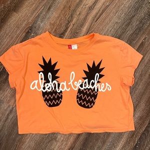 Aloha Beaches Crop Top